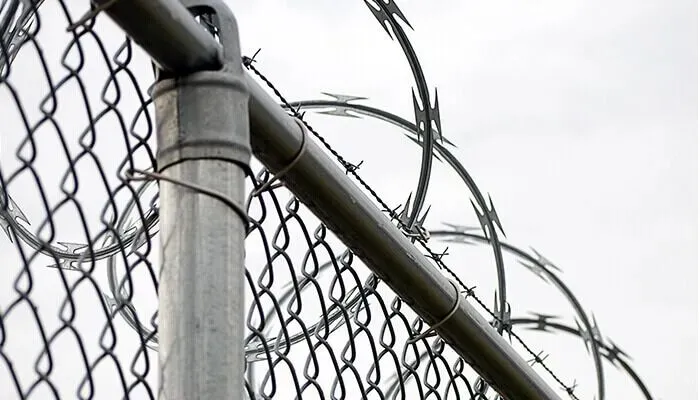 cyclone wire fence supplier